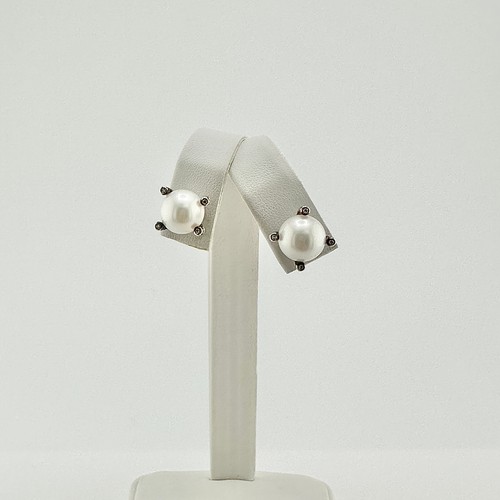 David yurman stud earrings - david,